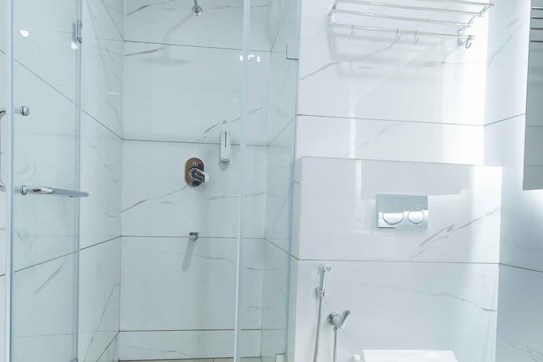 Bathroom 4, The Nisha Continental, Kottayam