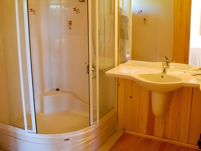 Bathroom 3, Bellerofon Hotel, Kemer