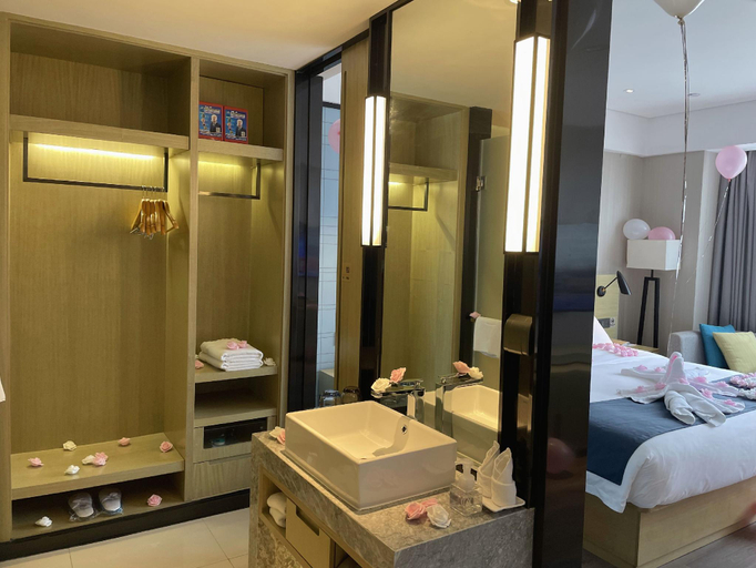 Bedroom 2, Echarm Hotel Nanning Chaoyang Square River View, Nanning