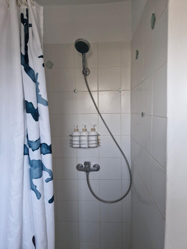 Bathroom 2, Casa Araflo, Granada