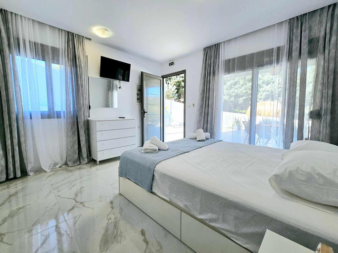4, Dream Luxury Apartment Suites, South Aegean