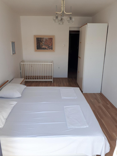Others 2, Apartmani Vuksanovic, Pag