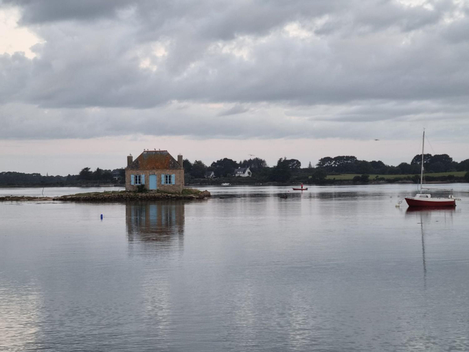 Others 5, Les Ganivelles, Morbihan