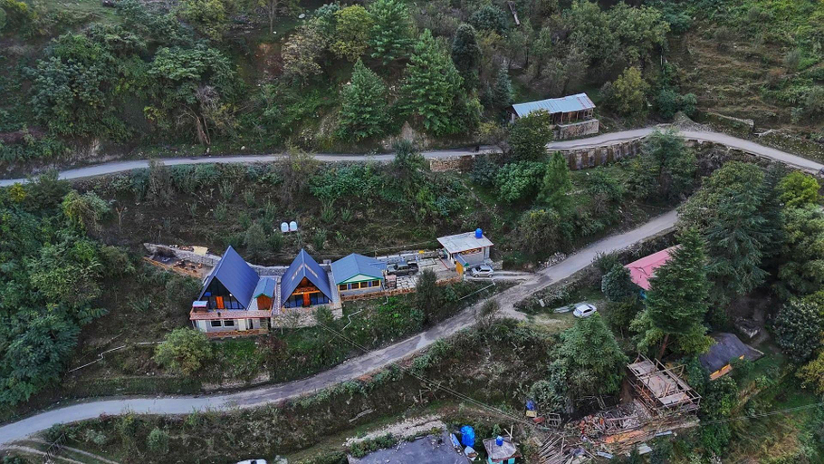 Others 5, A Frame cottage s sainj valley, Kullu