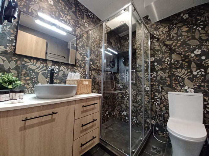 2, Oreades Parthenon Suites, Attica