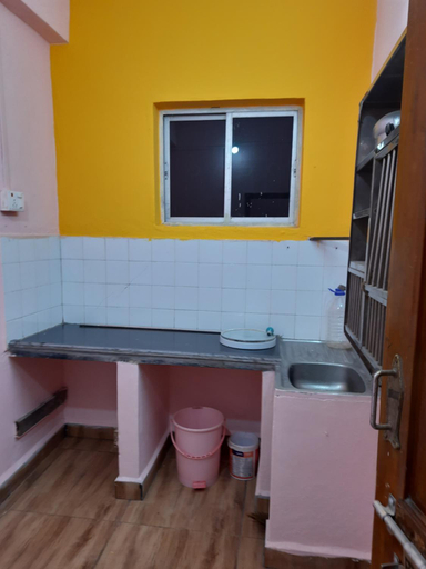Bathroom 3, Habib Inn, Raigarh