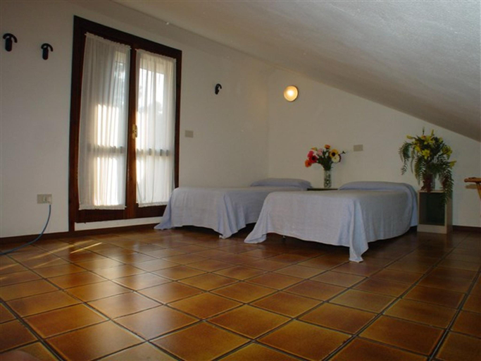 Bedroom 3, Nice row house with garden for 8 guests in Lignano Pineta, Udine
