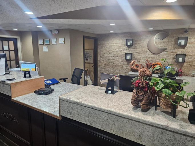 Public Area 2, Comfort Inn Wethersfield - Hartford, Hartford