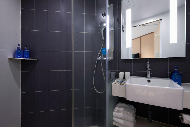 Bathroom 4, Hanting Hotel Nanchang Gaoxin Avenue Metro Station, Nanchang