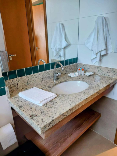 Bathroom 3, Solar das Aguas Park Resort, Olímpia
