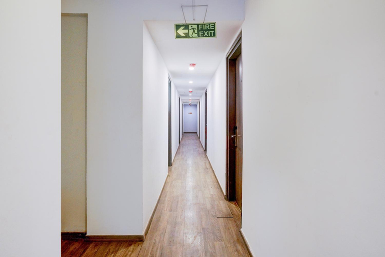 Public Area 3, Super Townhouse Khar The Habitat, Mumbai Suburban