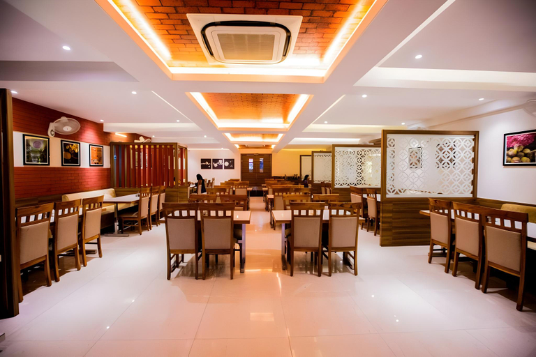 Food & Drinks, Hotel The City Square, Agra