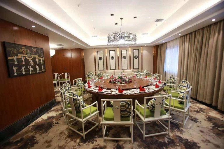 Business Facilities