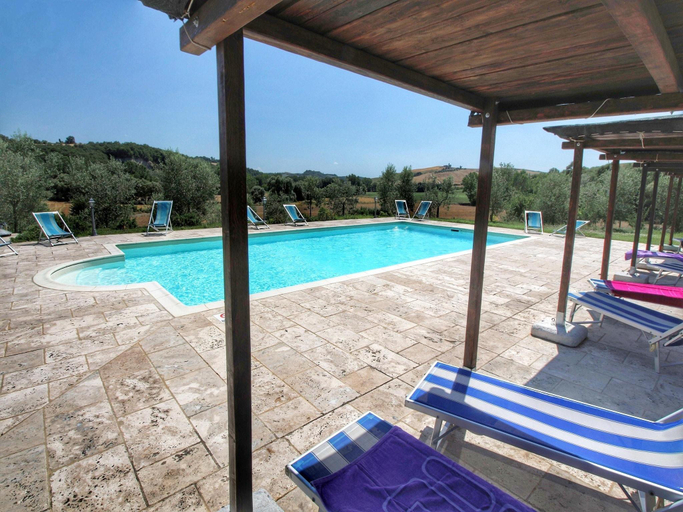 Others 4, Farmhouse in Asciano with Pool BBQ, Siena