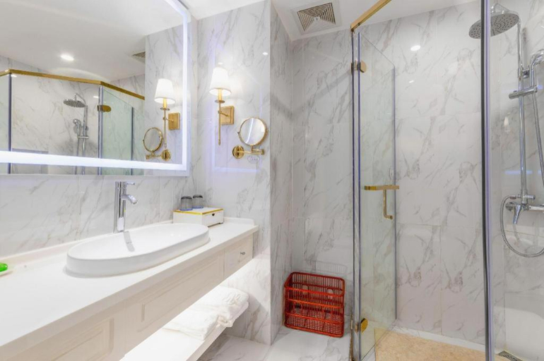 Bathroom 4, Kunming Noah's Ark Hotel, Kunming