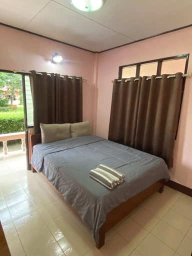 Bedroom 2, โพธิ์ทองริมทุ่ง Pothong Rimtung Hotel, Fang