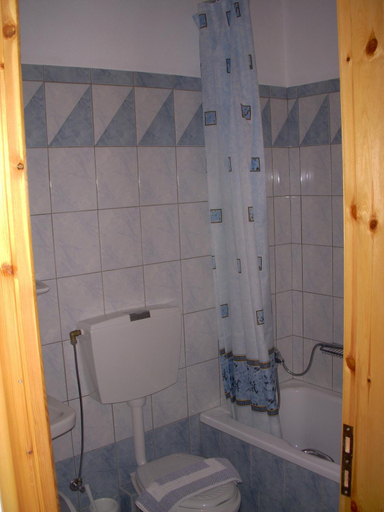 Bathroom 2, Likourgos Beach, Ionian Islands
