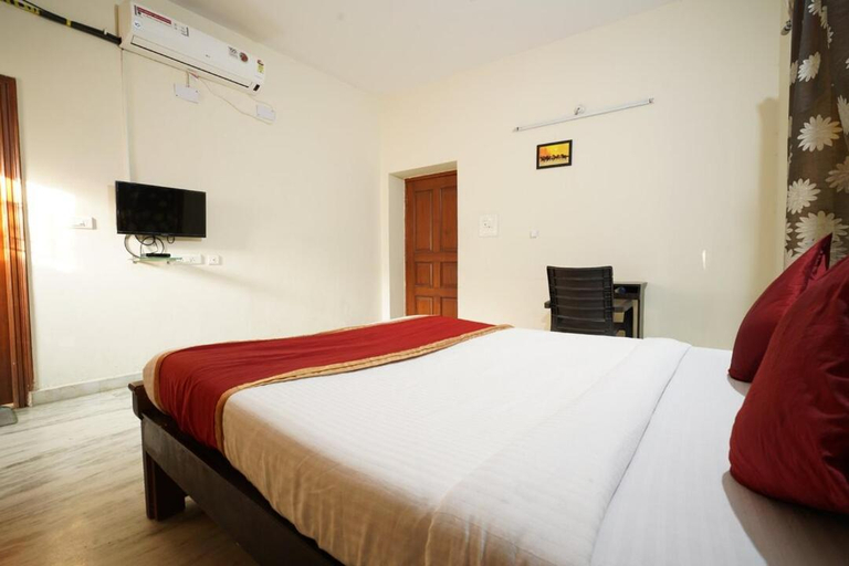 Bedroom 3, SRR Homes, Hyderabad