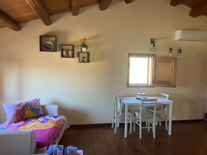 Bedroom 2, La mansarda sotto le stelle, Syracuse