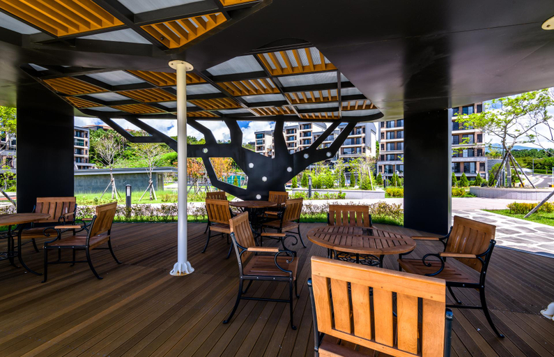 Food & Drinks 5, Seaside Arden, Seogwipo