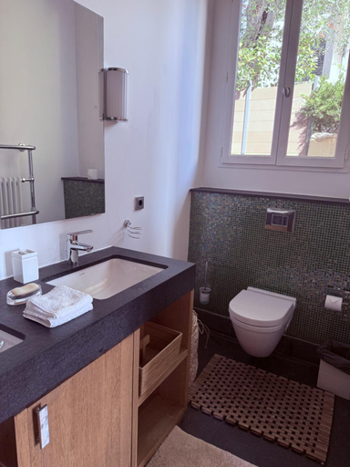 Bathroom 3, Magnifique villa pieds dans l eau Saint Jean Cap Ferrat, Alpes-Maritimes