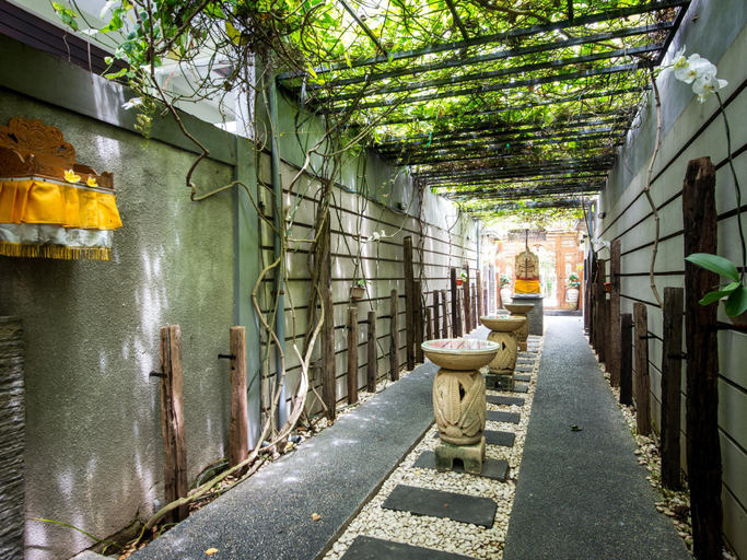 Public Area 4, The Nakula Villas, Badung