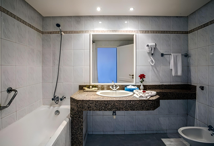 Bathroom 5, Royal Mirage Agadir, Agadir-Ida ou Tanane