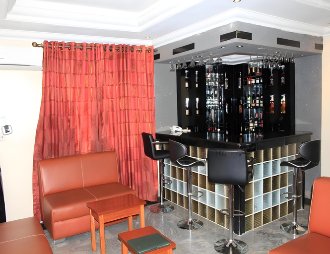Others 3, Tyndale Residence Ltd, Akinyele