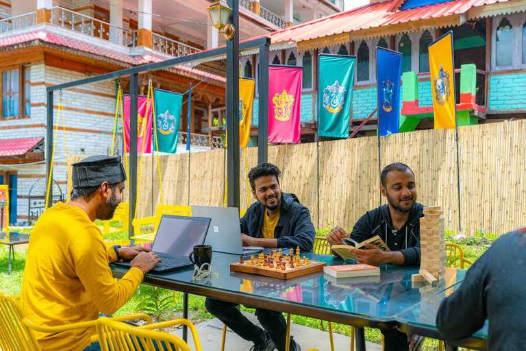 Food & Drinks 5, Whoopers Boutique Kasol , Kullu