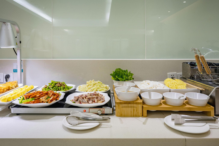 Food & Drinks 5, City Comfort Inn Maoming HighSpeed Railway Wenming, Maoming