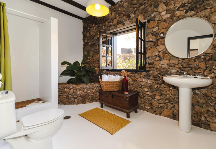 Bathroom 3, Finca Malvasia Rural Estate & Vineyard, Las Palmas