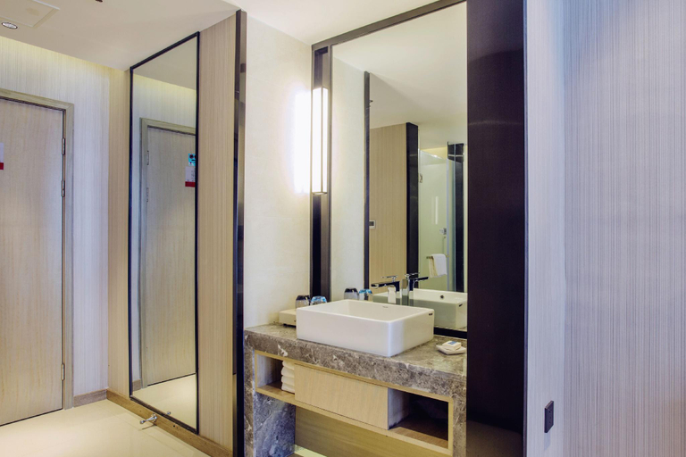 Bathroom 3, Echarm Hotel Xinyu Railway Station Baoshi Park, Xinyu