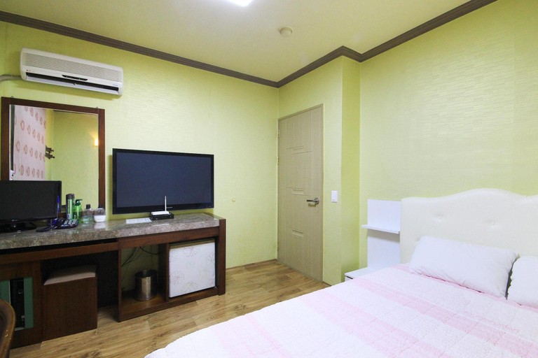 Bedroom 3, Yeosu Living, Yeosu