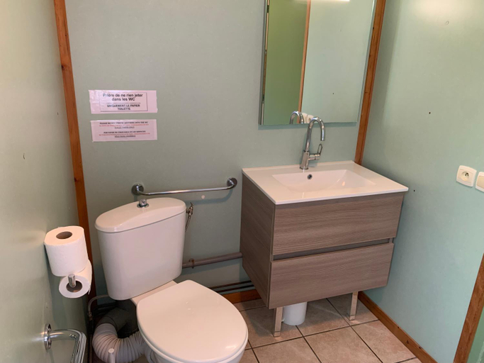Bathroom 4, Natura Resort Pescalis, Deux-Sèvres