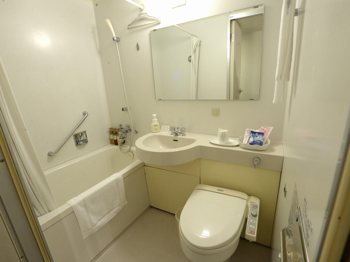 Bathroom 4, Sunwest Hotel Sasebo, Sasebo