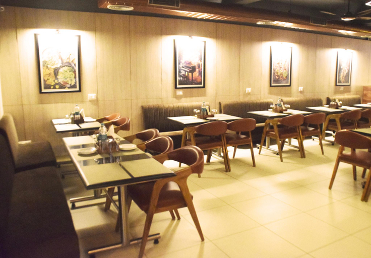 Food & Drinks 5, A P Residency, Ambala