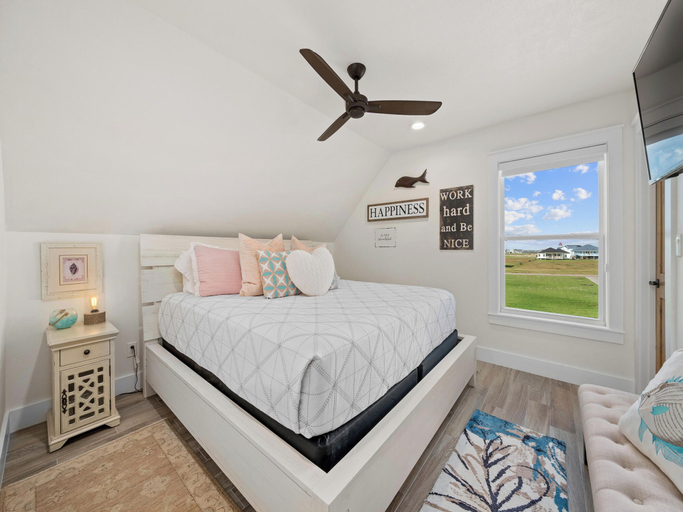 Bedroom 2, Coco Cabana by Miss Kitty’s, Aransas
