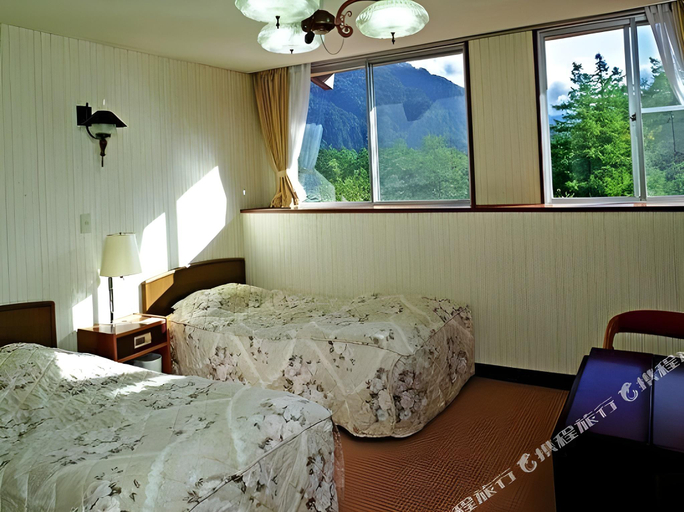 Bedroom, Kamikouchi Onsen Hotel, Matsumoto
