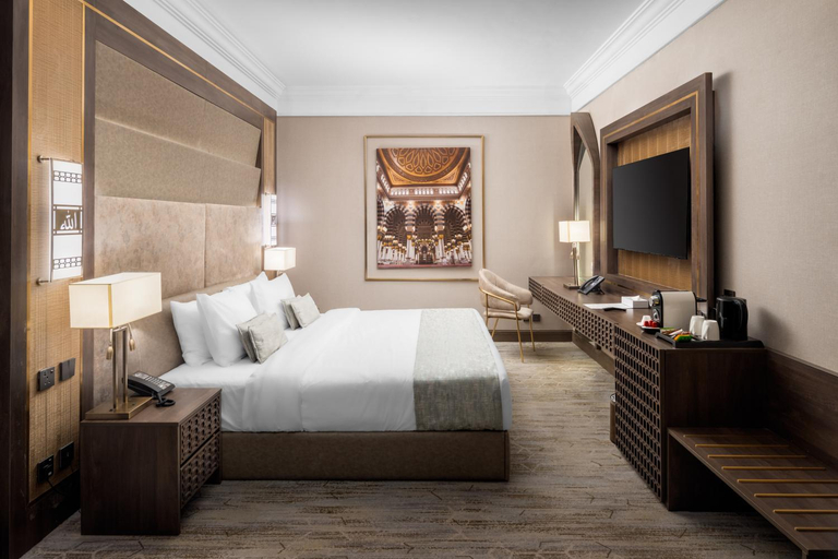 Bedroom 3, Grand Millennium Al Haram Hotel, Al Madinah Al Munawwarah