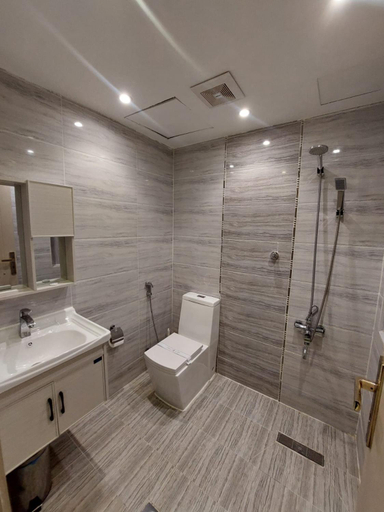 Bathroom 2, شقق ازار الفندقية, Al Madinah Al Munawwarah