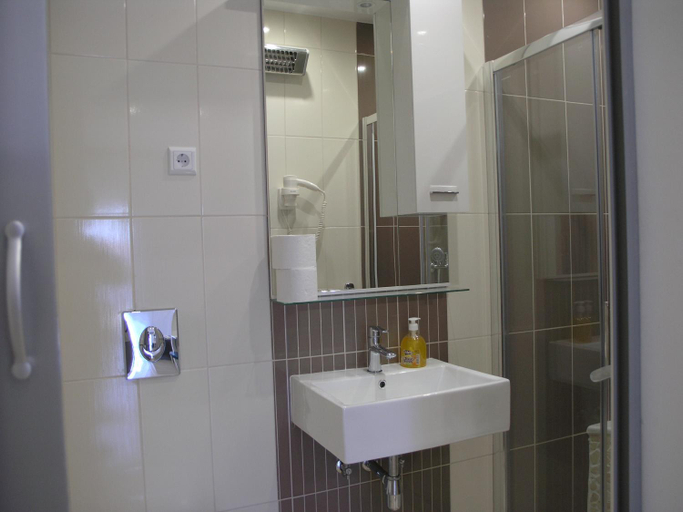 Bathroom 3, Apartments Dobrila, Podgora
