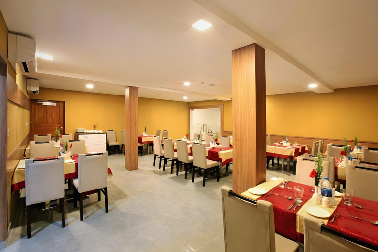 Food & Drinks 5, Enkeys Residency, Alappuzha