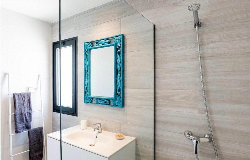 Bathroom 4, FTV Holidays Homes - Casa Tiare, Las Palmas