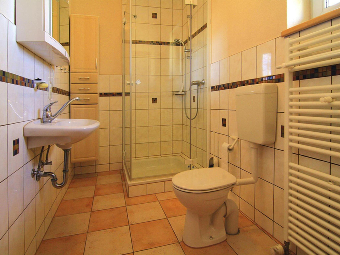 Bathroom 3, Ferienwohnung, Lohmen, Rostock
