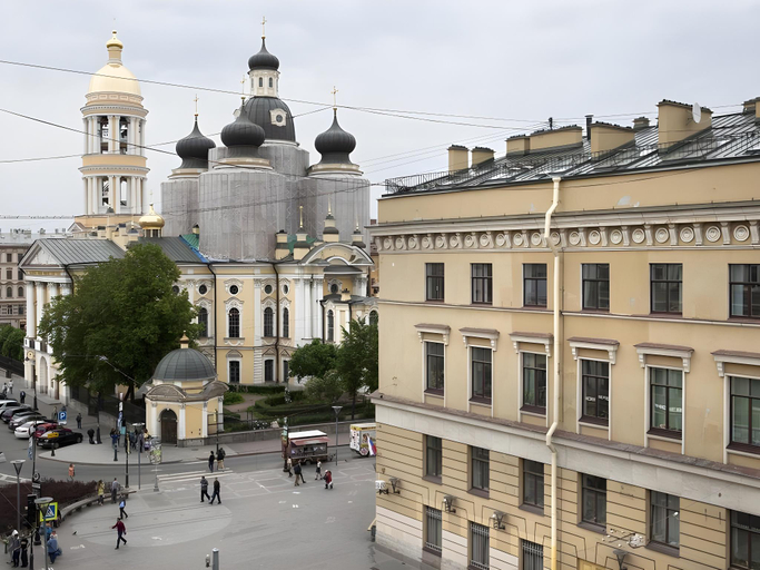 Others 4, Solo na Bolshoy Moskovskoy, Sankt-Peterburg gorsovet