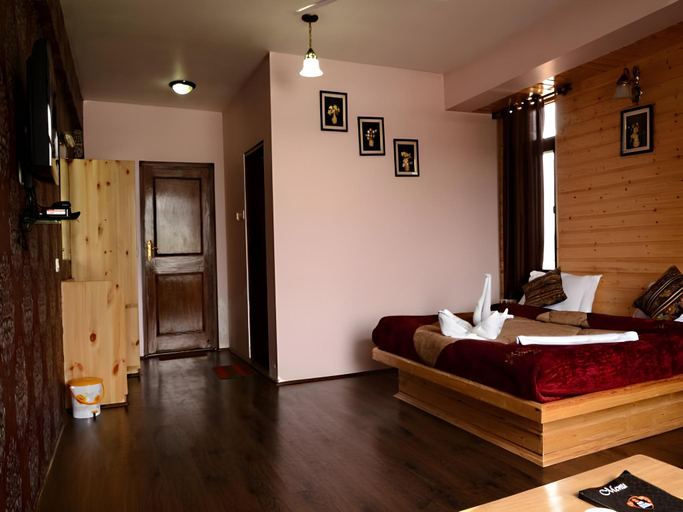 Bedroom 3, Hotel Royal Batoo, Srinagar