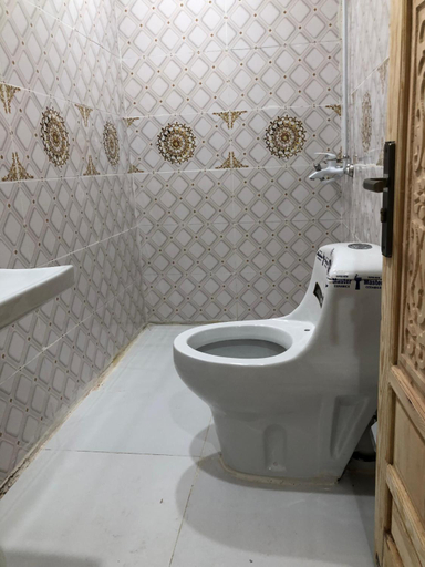 Bathroom 3, Sigma Lounge, Islamabad