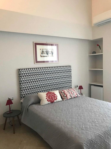 Bedroom 2, B&B Questa casa non e'un albergo, Palermo