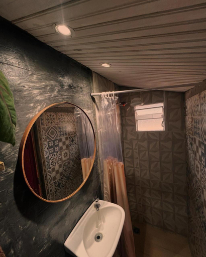 Bathroom 2, hospedagem bicho do mato arts, Brotas