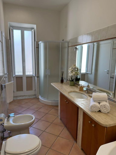 Others 4, Morant Guest Room, Napoli